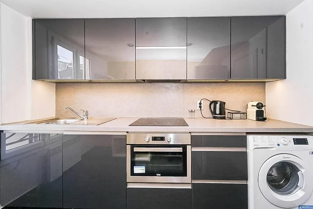 Appartement Champs Elysee - Parijs